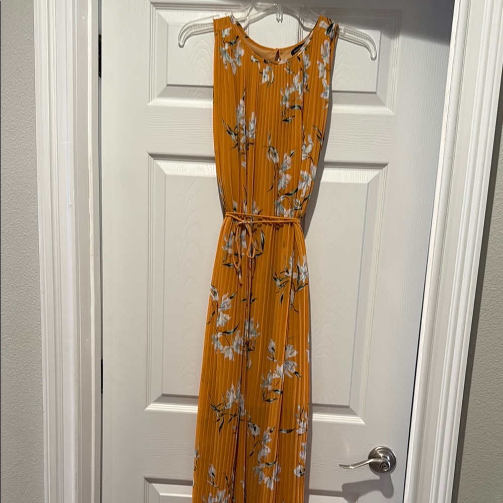 Floral Sleeveless Yellow Dress